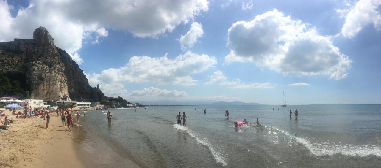 Beach Holiday Terracina Exterior foto