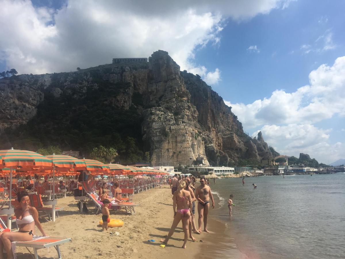 Beach Holiday Terracina Exterior foto
