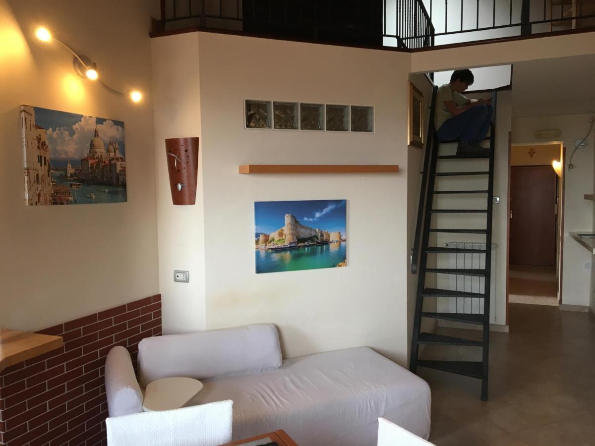 Beach Holiday Terracina Exterior foto